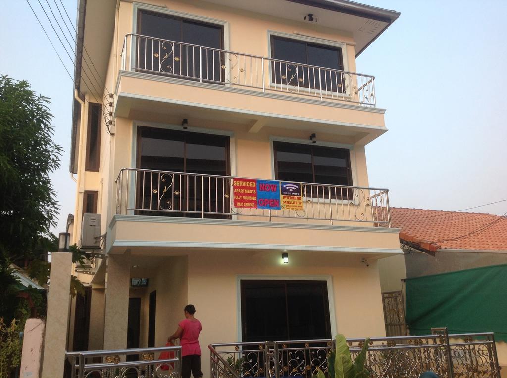 Junior Apartment Pattaya Exteriör bild